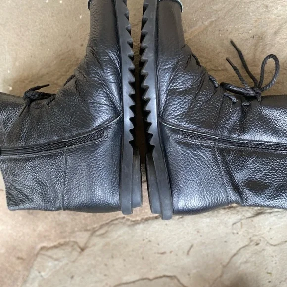 Hio Rui Soft black leather boots Size 9 - Picture 9 of 10